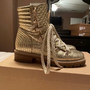 Christian Louboutin Mad Boot Flat